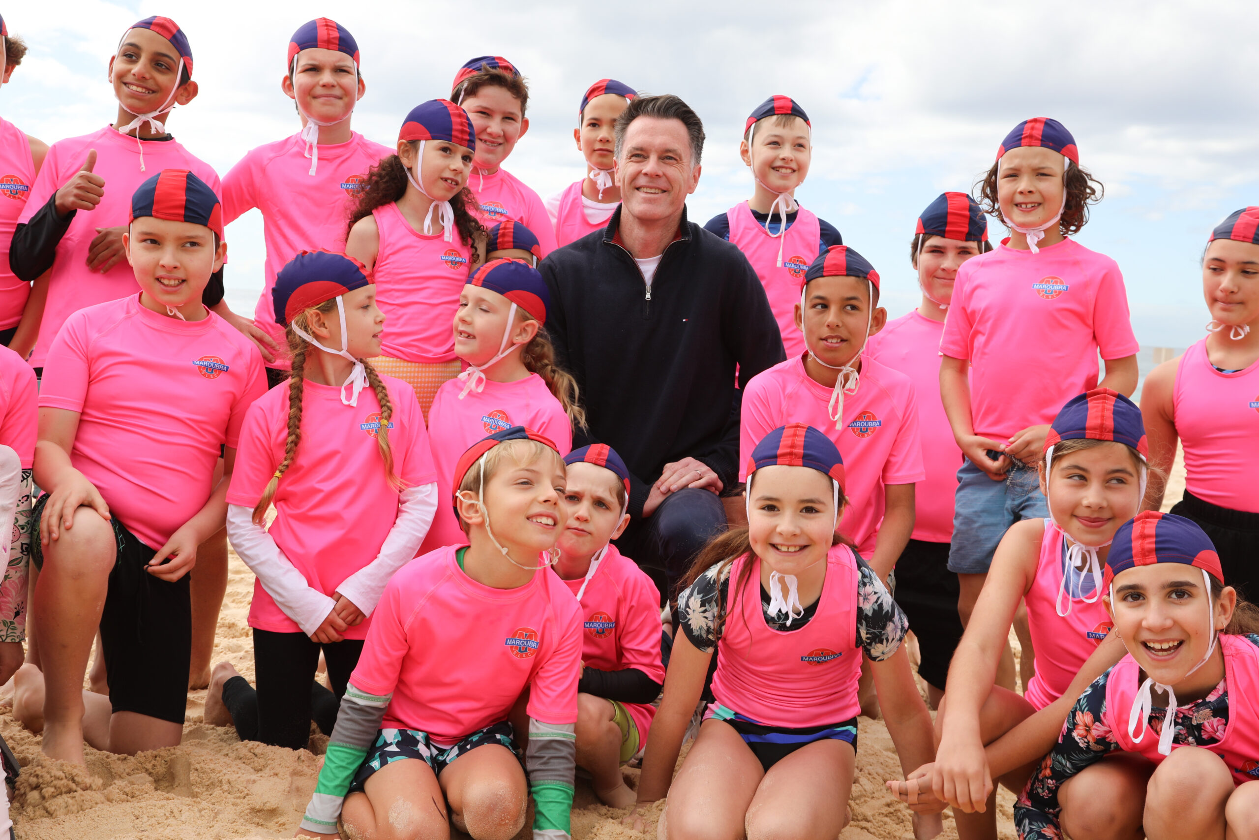 Flags Up As Volunteer Lifesavers Return To Beaches Surf Life Saving Nsw